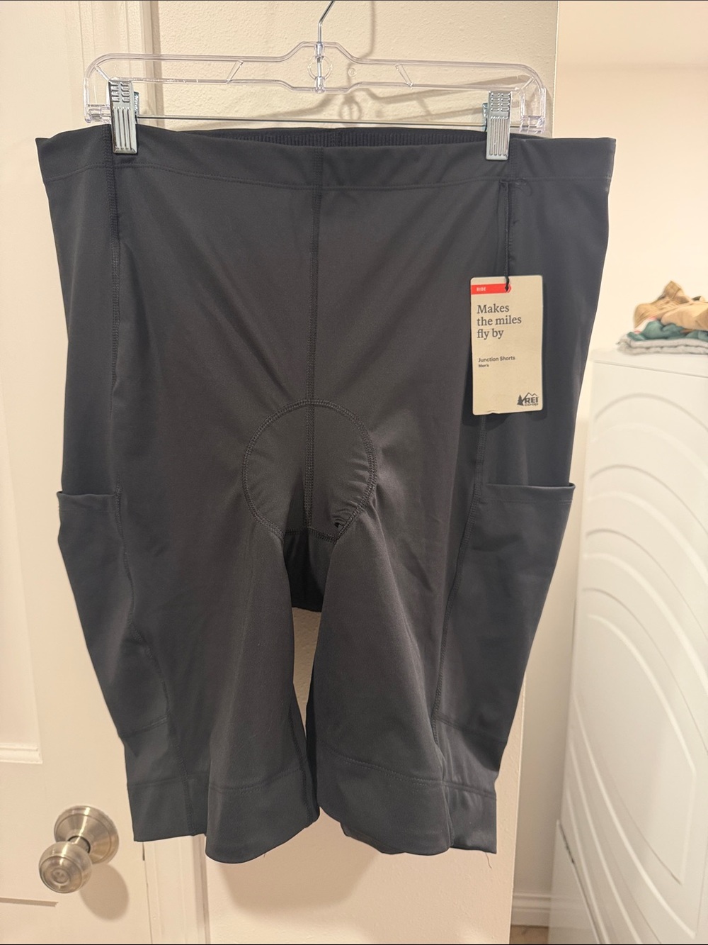 REI Men’s Black Padded Bike Shorts